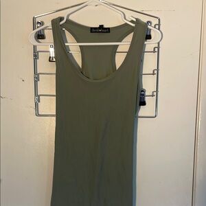 Derek Heart Green Fitted Sleeveless Tank Top